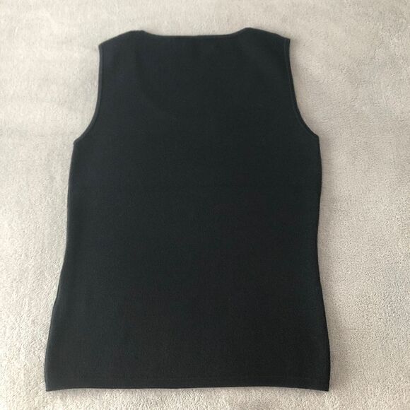 BLACK DESIGNER SCOOP NECKLINE  SLEEVELESS TOP - Picture 3 of 7